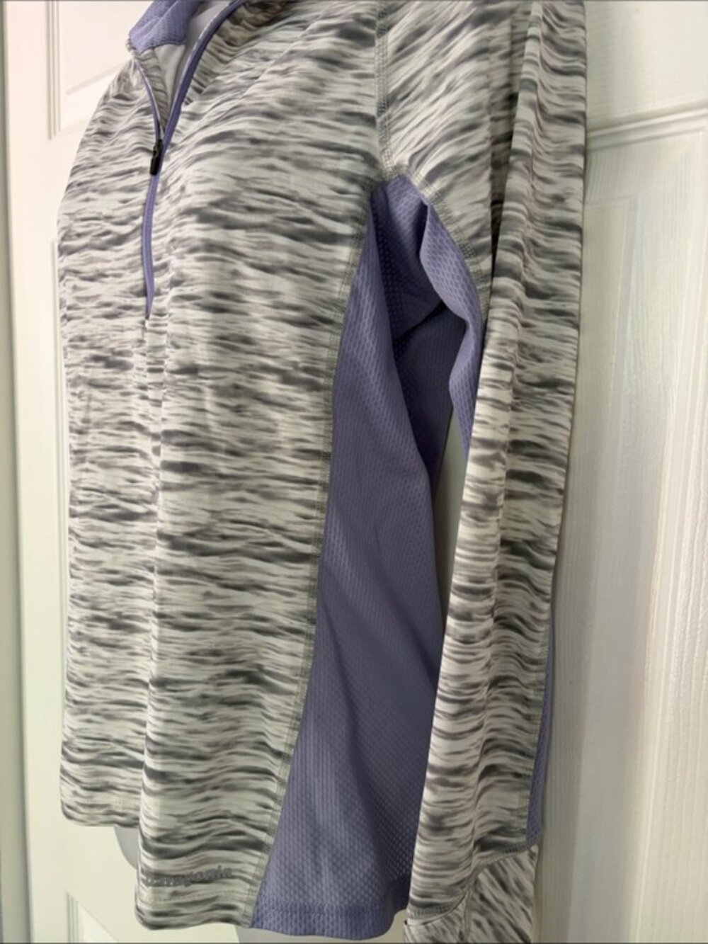 Patagonia Women’s Top All Weather Zip Neck Shirt Pullover Purple New size Small - Picture 4 of 16